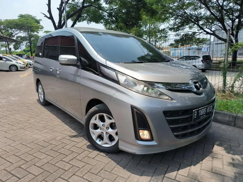 Mazda BIANTE 2.0 2013