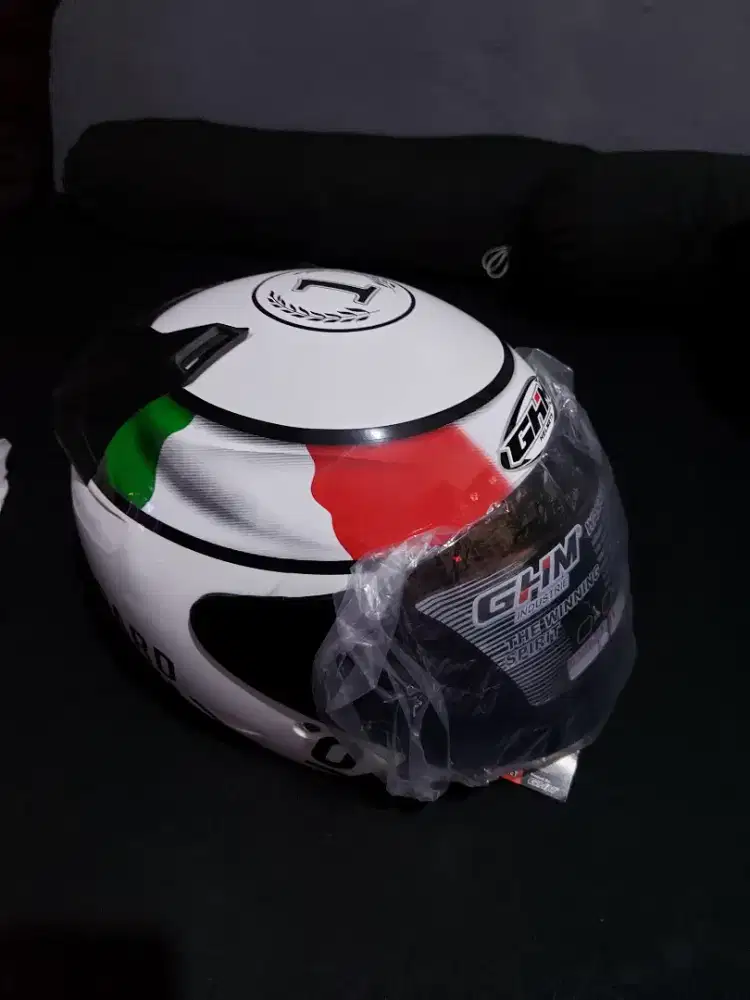Helm ghm baru 200 nego