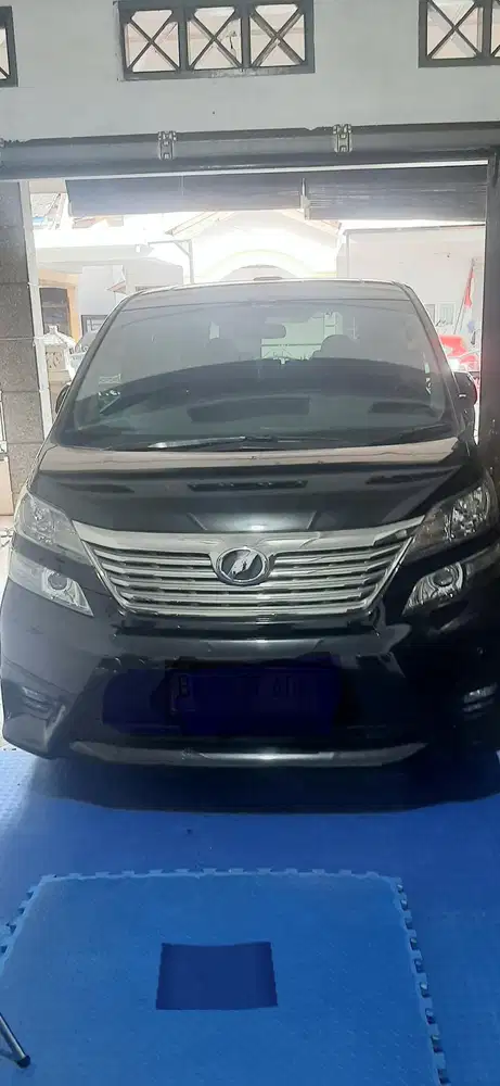 Toyota Vellfire 2010 Bensin