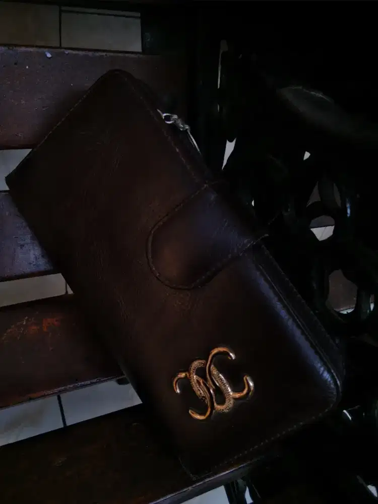 Dompet kulit warna coklat
