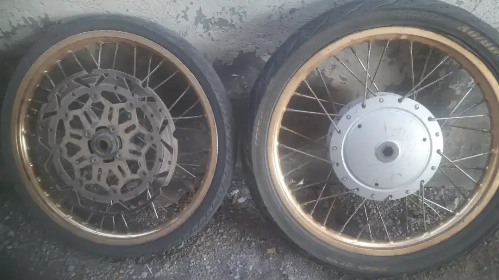 Velg bekas mio ring 17