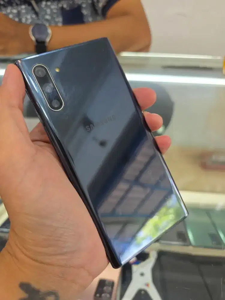 Samsung note 10 8/256
