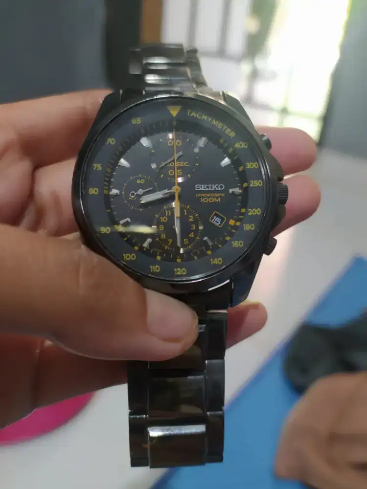 Jam Tangan Seiko chronograph