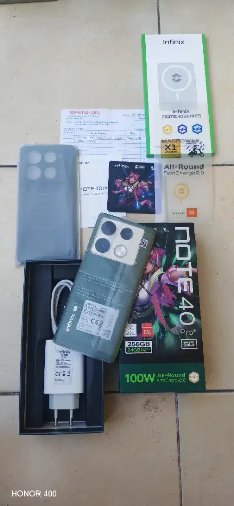 infinix note 40 pro plus 5G ram 12+12/256 gb lbelum sebulan