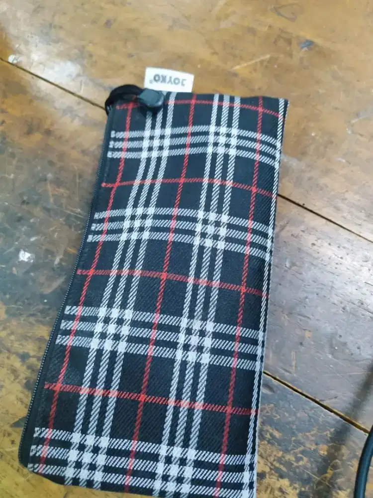 TEMPAT PENSIL GOKIL