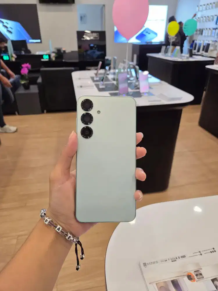 SAMSUNG GALAXY S25+