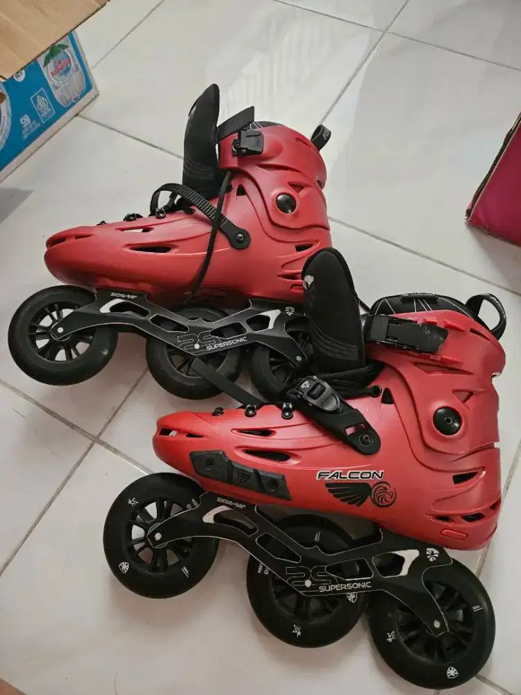 Sepatu Roda Falcon F6S Custom SS Frame