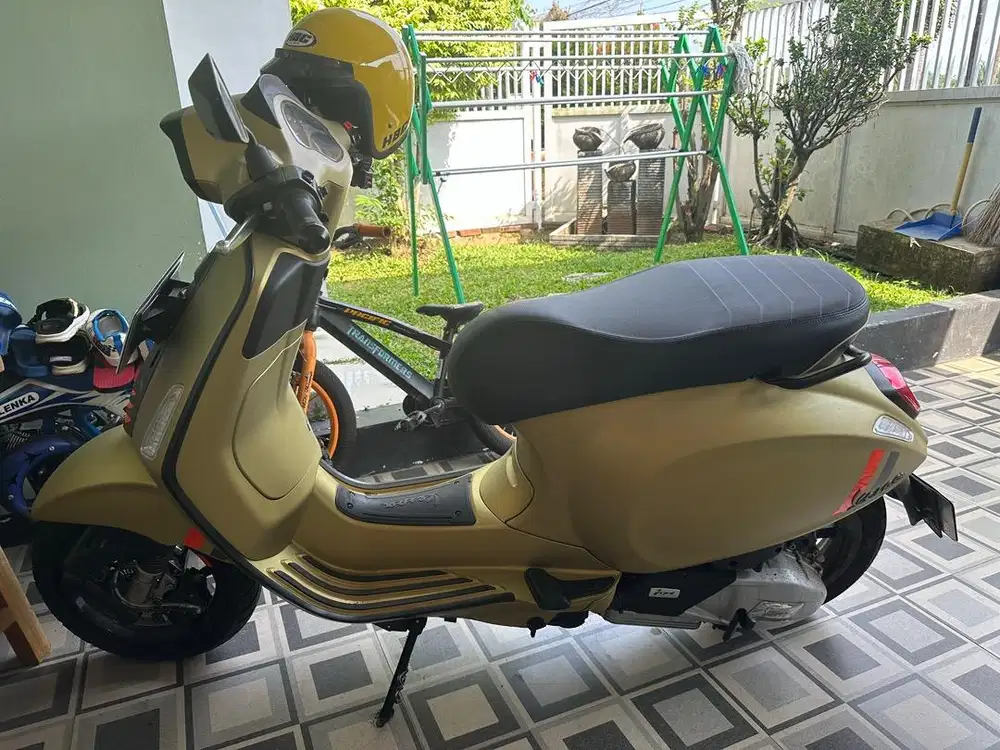 Vespa Sprint S ABS LED Iget