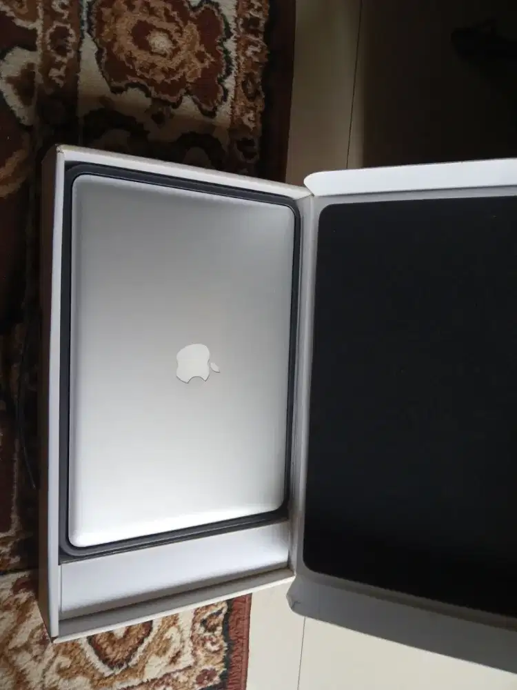 Macbook pro 13-inch, late 2011 fullset