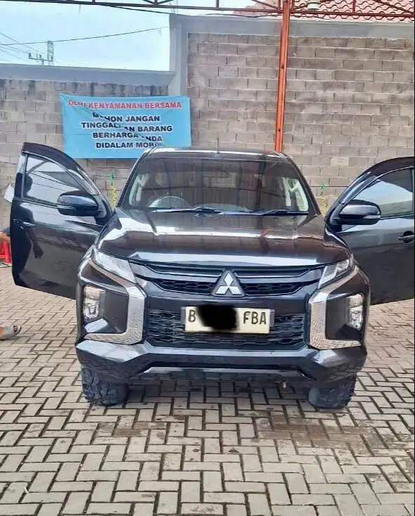 Mitsubishi Triton Exceed (4x4) Manual 2023