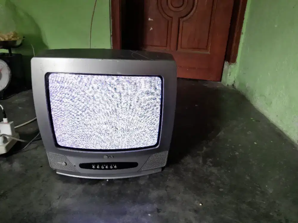 TV tabung LG 14inc