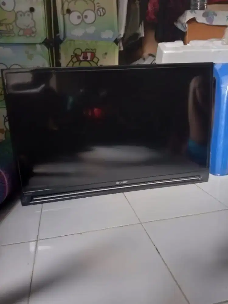 TV Sharp 32 Inch