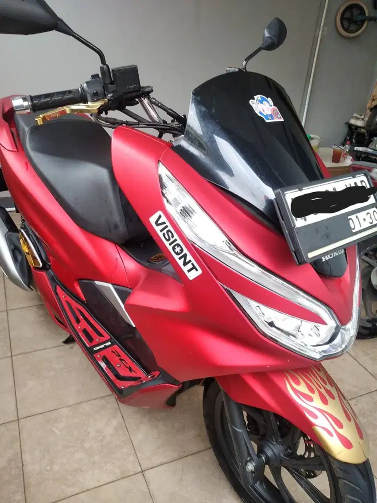 PCX CBX Merah tahun 2020