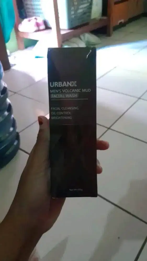 Urbanx facewash