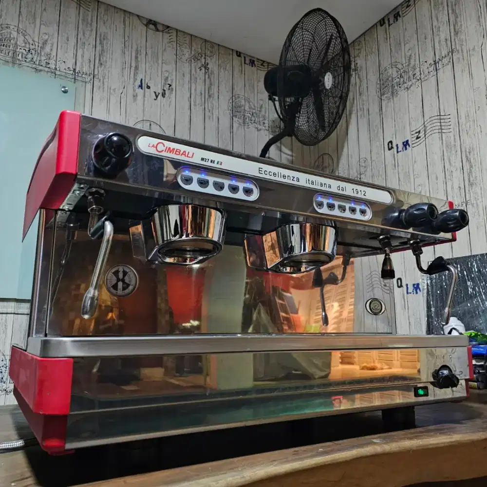 Mesin kopi la Cimbali