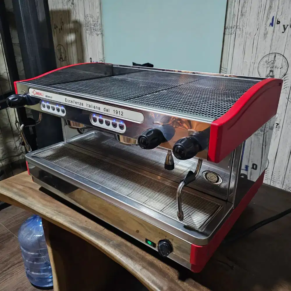 Mesin kopi la Cimbali