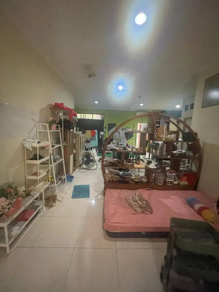 JUAL CEPAT DAN MURAH !! RUMAH LUAS STRATEGIS DAN NYAMAN BSD SERPONG
