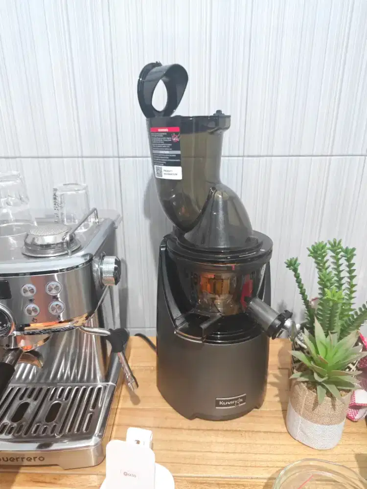 kuvings cold slow juicer EVO-820