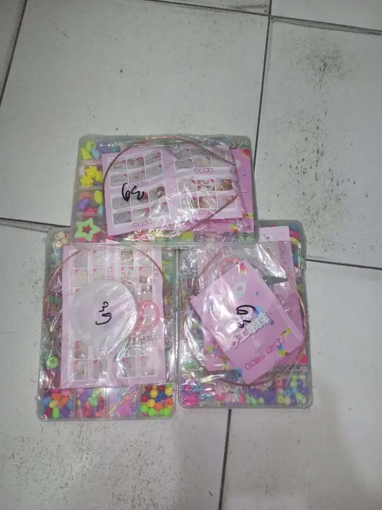 Mainan Anak Manik Manik Box Besar