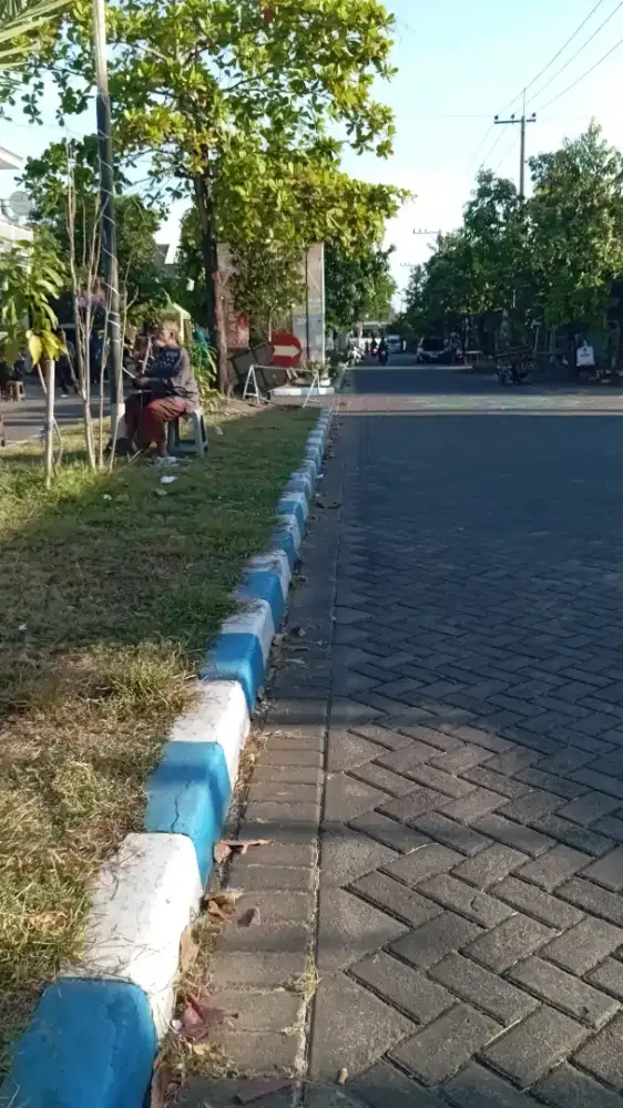 Melayani antar jemput dan kurir