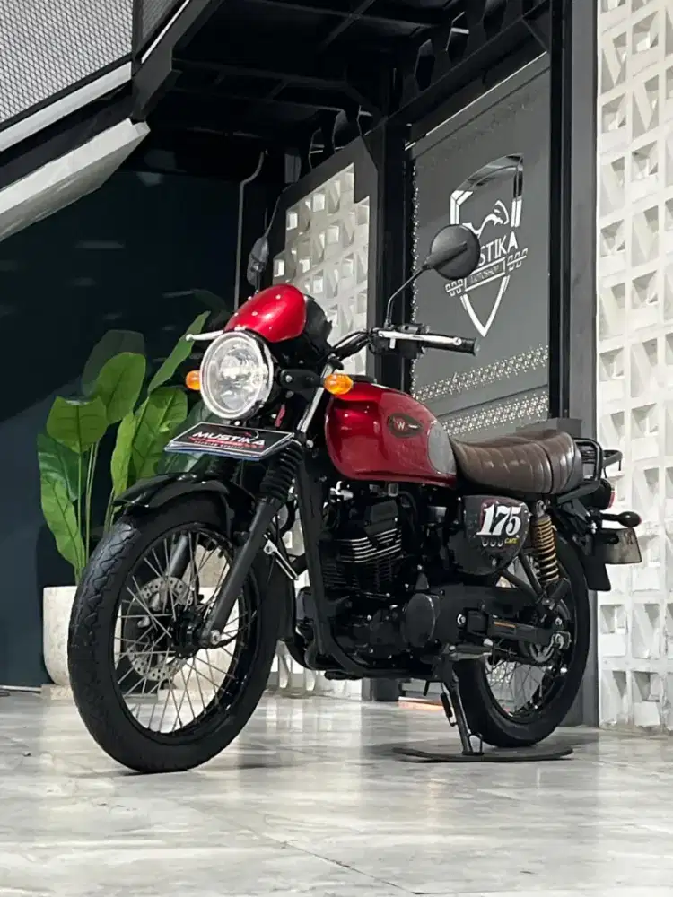 Retro Lovers‼️W175 Café 2019. Odo 23rb. DANNY Mustika Motoshop Sulfat