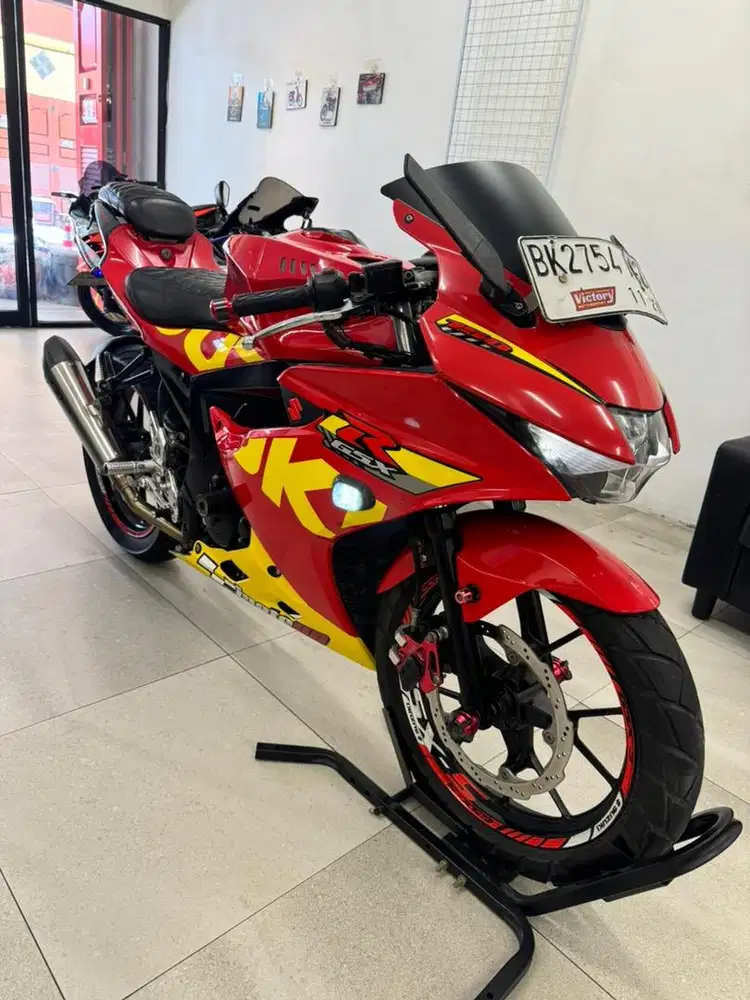 Suzuki GSX-R Keyless 2017 warna Merah GSX 150 CC R GSXR 150CC Red