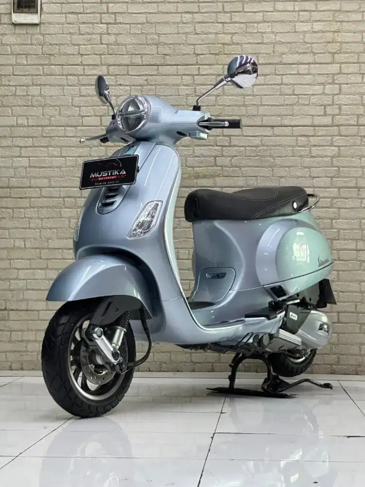 TERMURAH‼️ Vespa LX 125 Pmk 2023 Facelift - mustika Motoshop