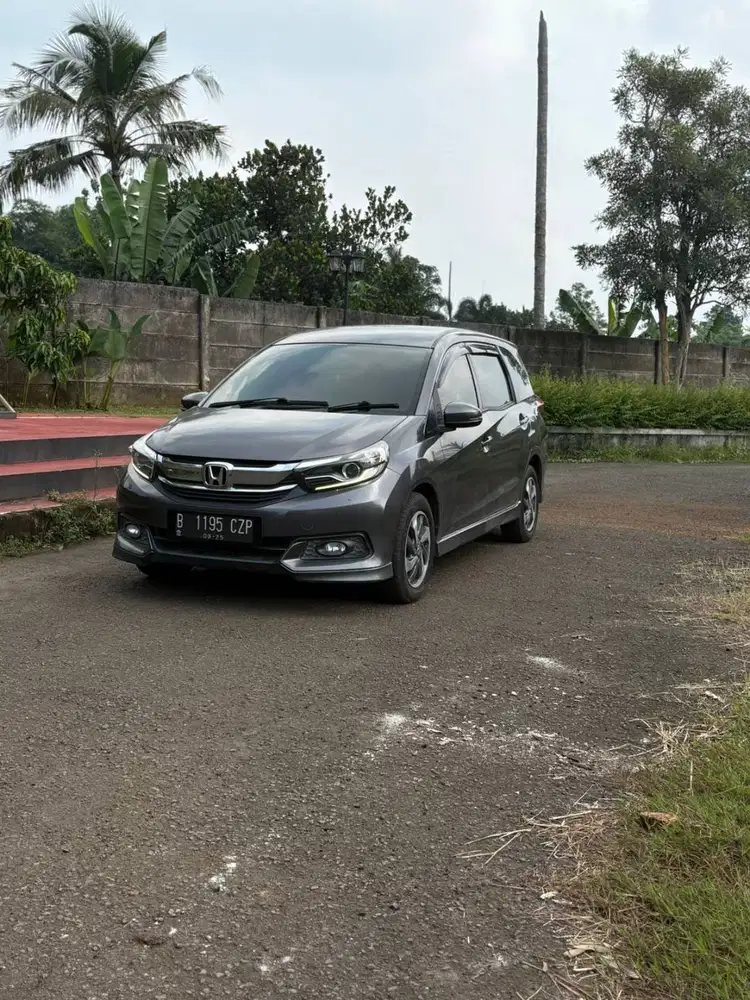 Honda Mobilio E CVT 2020 TEMURAH dan low KM