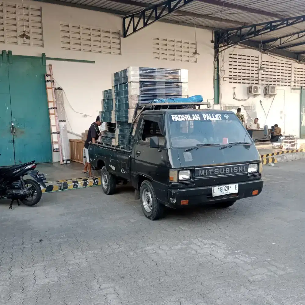 PALLET PLASTIK BEKAS PALET PLASTIK SECOND KONDISI TERJAMIN