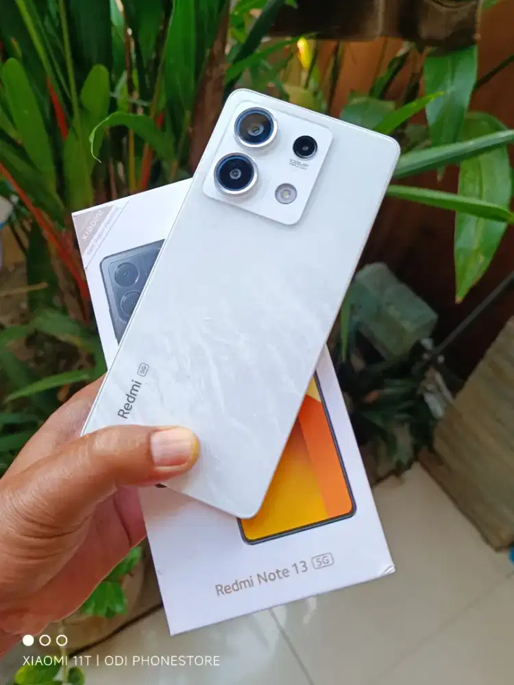 Xiaomi note 13 5g 8/256 mulus seperti baru dan lengkap