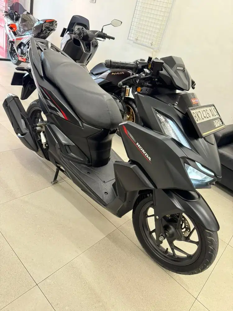 Honda Vario 160 tipe CBS tahun 2024 warna Hitam Doff Vario160 CC Black