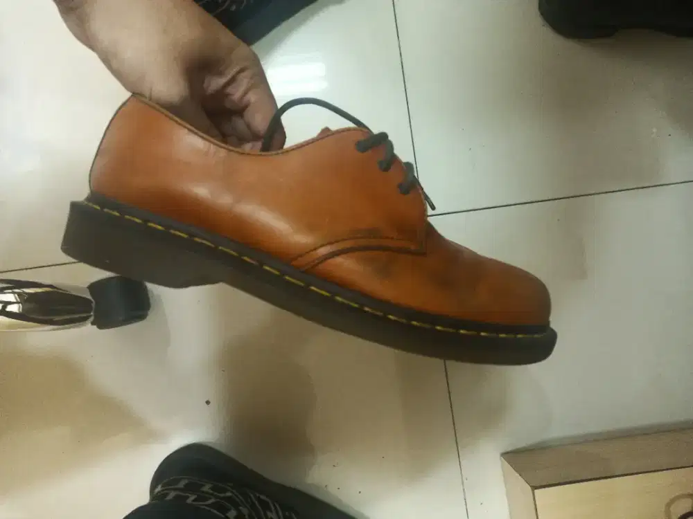 Doctmart original uk 42