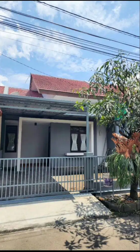 Disewakan Rumah Nyaman di Puri Dago Arcamanik Bandung
