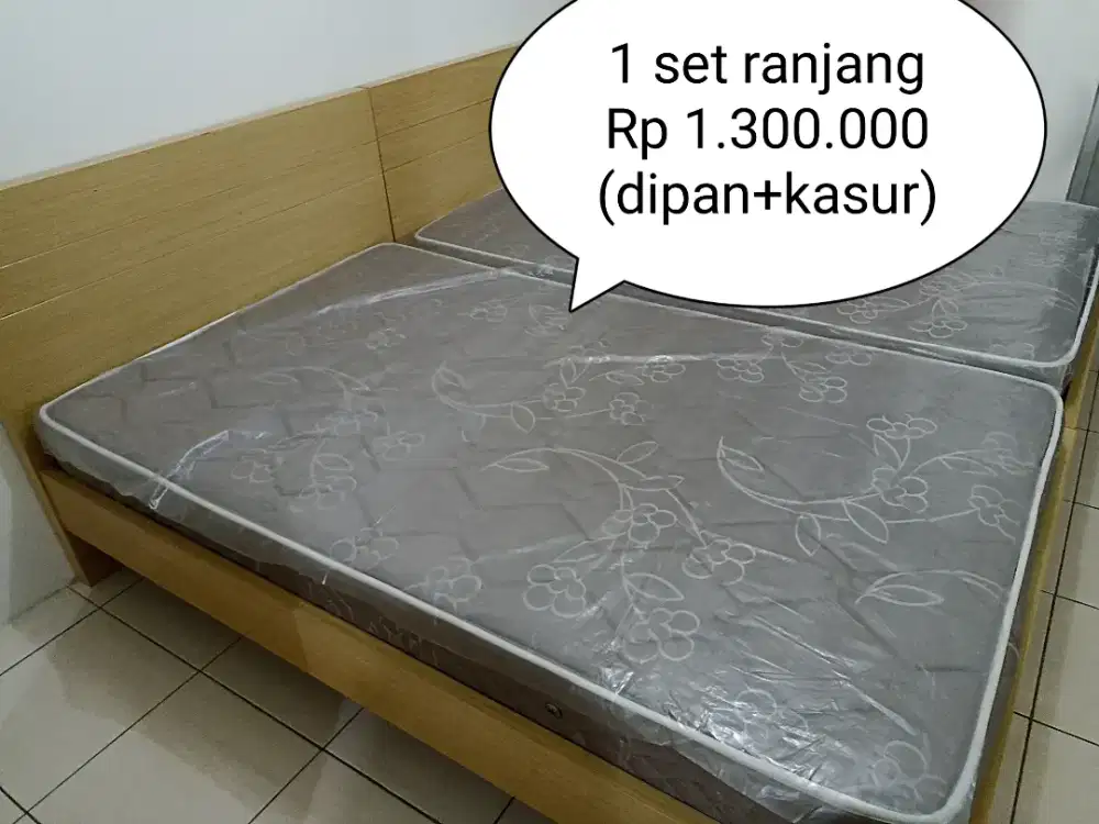 Jual 1 set ranjang Rp 1. 300.000