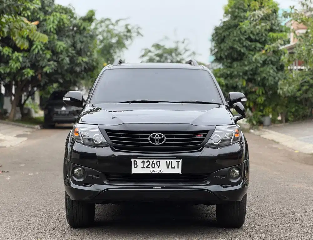 Toyota Fortuner 2013 Bensin