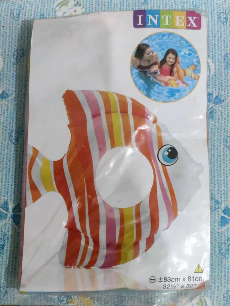 intex pelampung anak model ikan