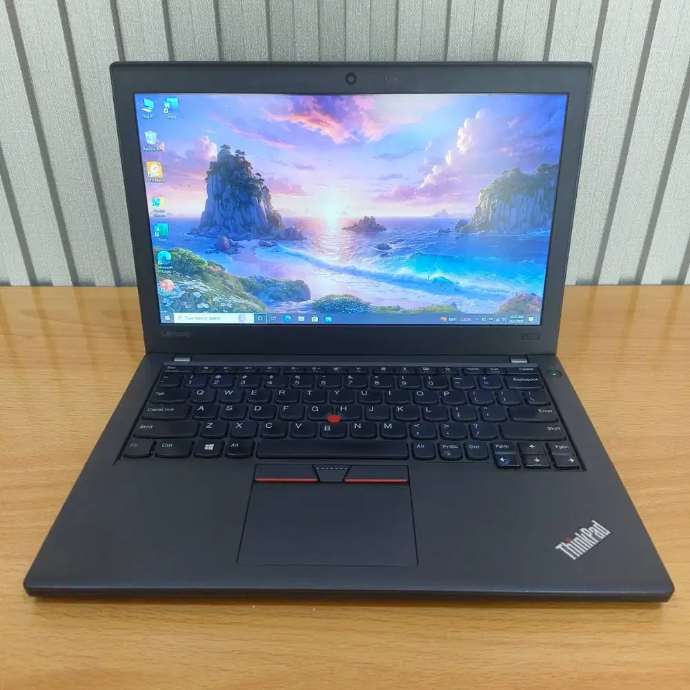 Laptop Lenovo ThinkPad X270 Core i5 Gen 6 7 RAM 8GB SSD 256GB