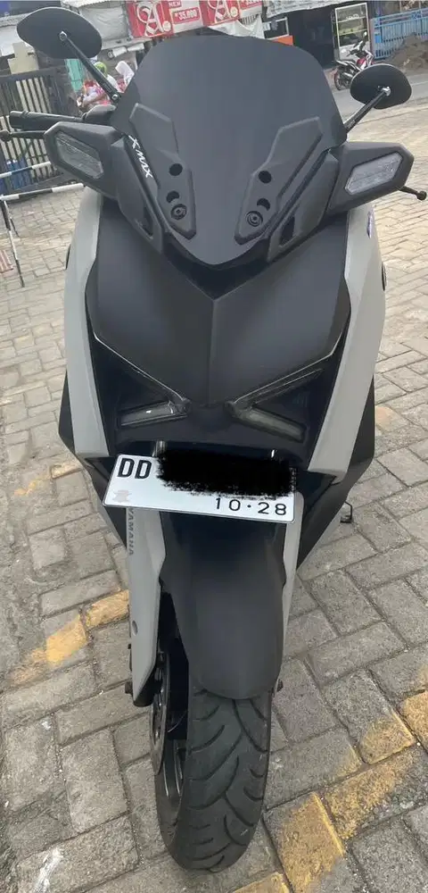 X MAX 250 ABS 2023
