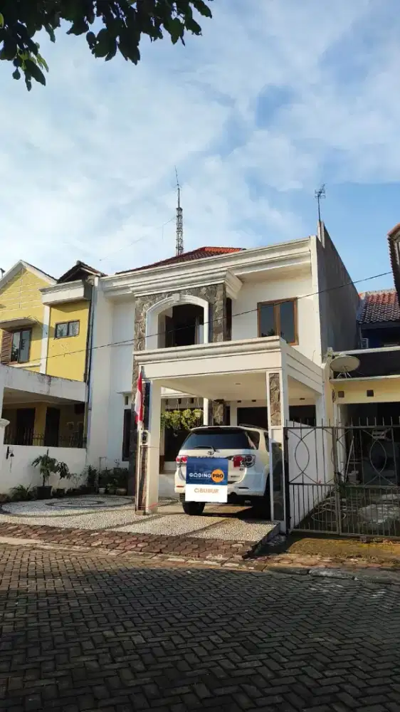 Dijual Rumah Siap Huni di Raffles Hills Cimanggis Depok