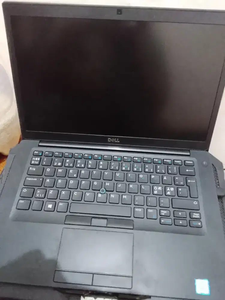 Dell Latitude 7490 Gen 8 (FREE ITEM SESUAI FOTO)