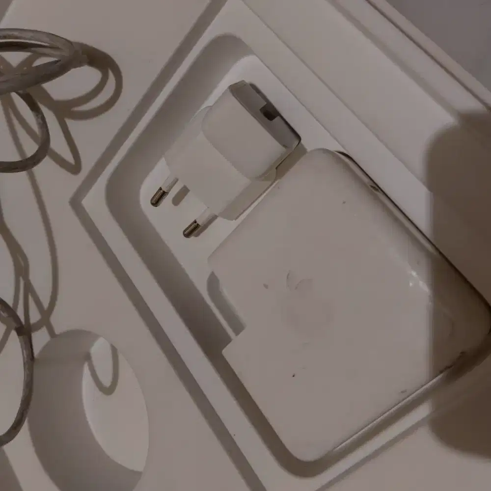 Charger macbook pro 67w original c to c magsafe