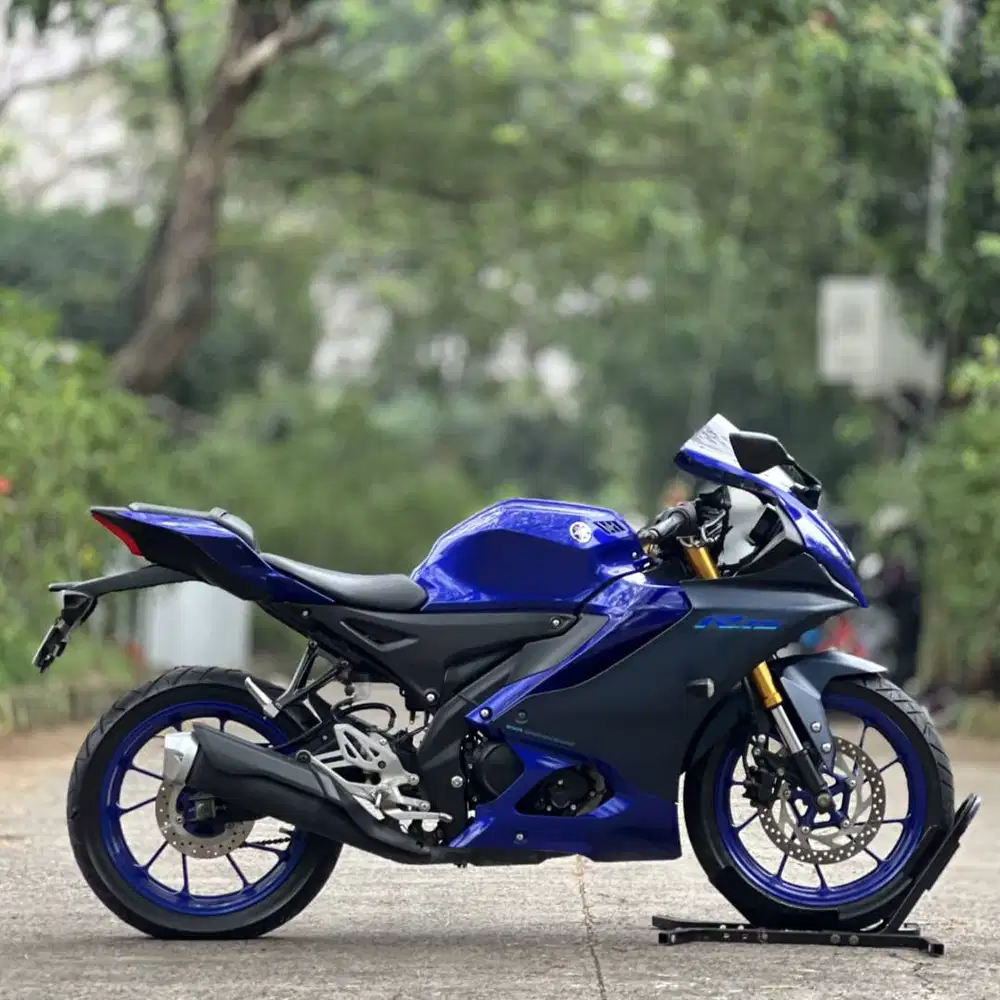 YAMAHA R15 V4 BIRU 2023 KM RENDAH PAJAK PANJANG MULUS