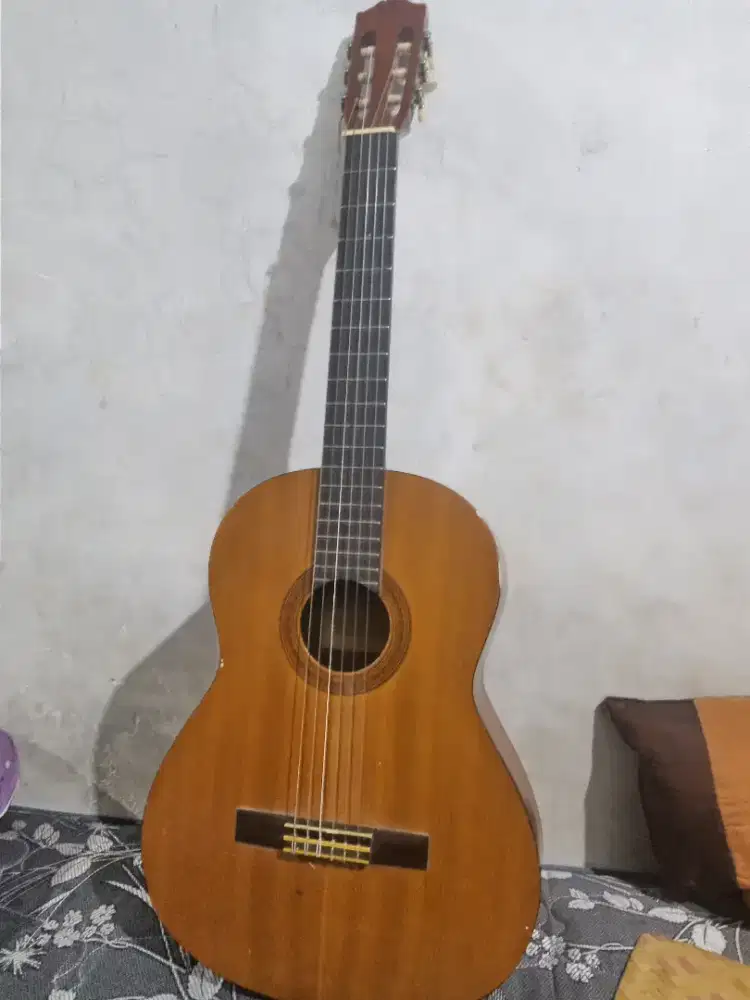 gitar yamaha CG - 40