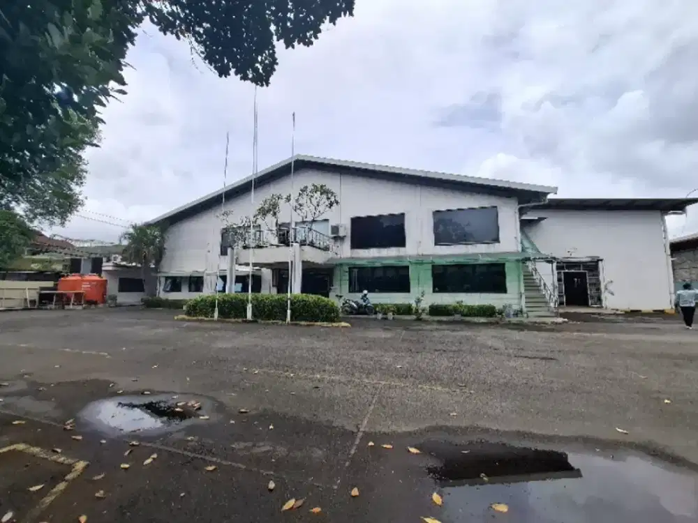 Dijual Pabrik di jl raya Moh Toha Karawaci dekat Bandara