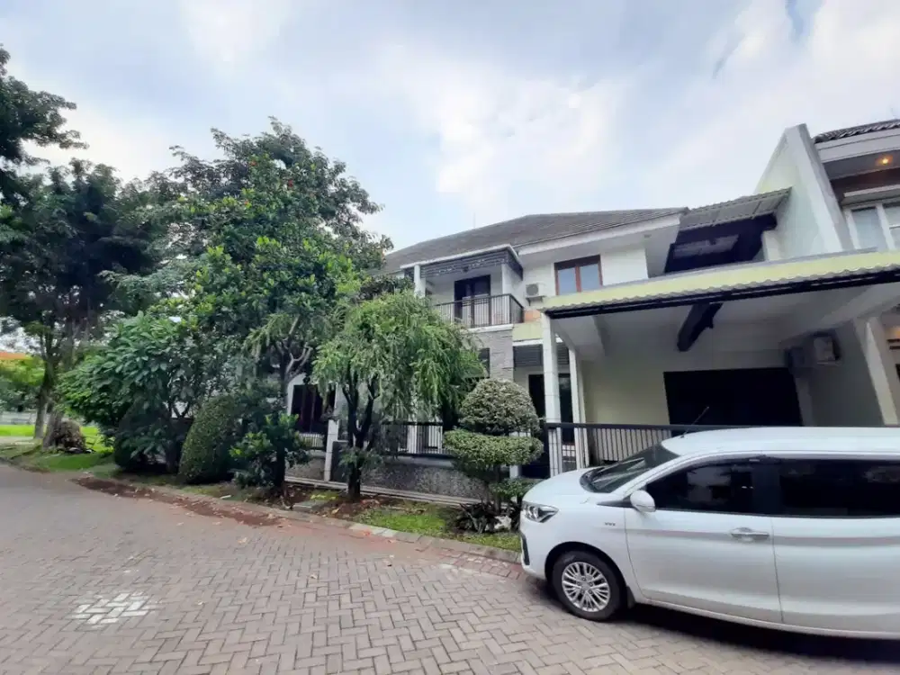 Rumah Minimalis 2 Lt Murah Pakuwon City Dekat Galaxi Bumi