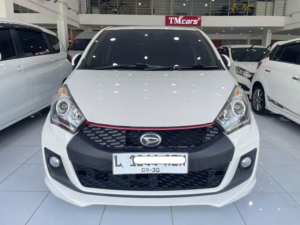 Daihatsu Sirion 1.3 M Manual 2015 Kondisi Istimewa