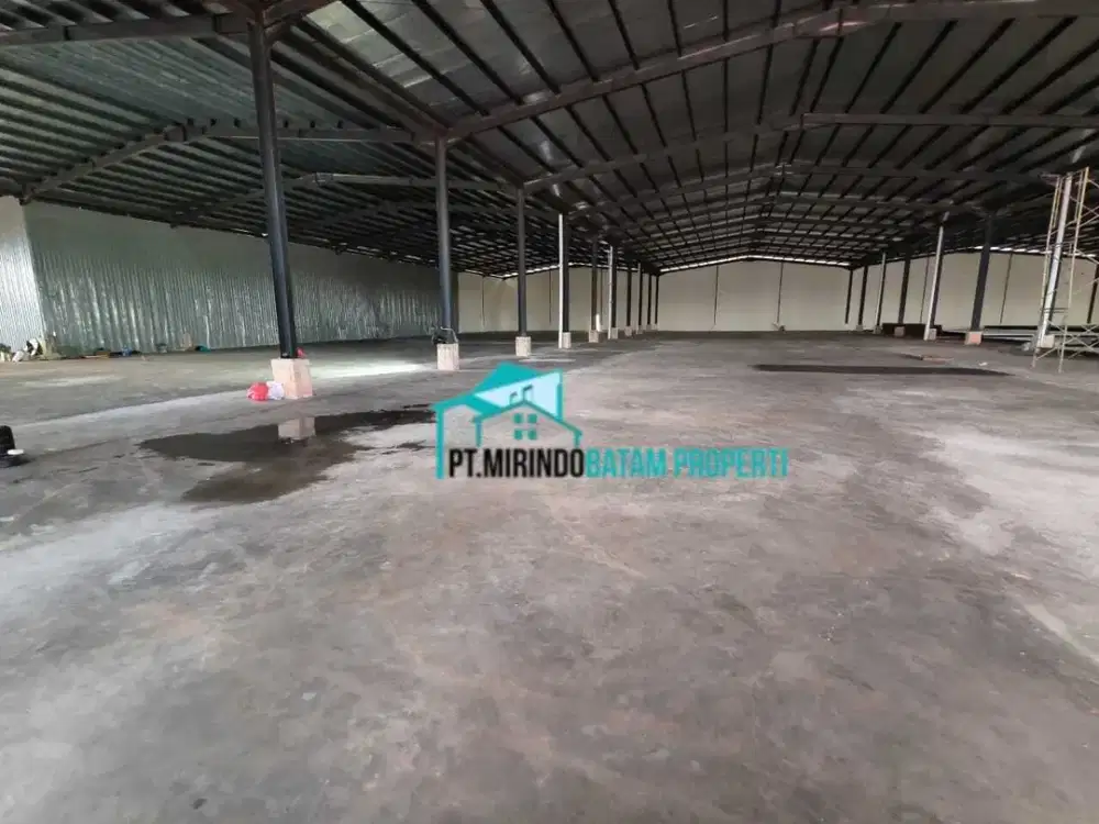 DISEWAKAN 85.800.000 / BULAN GUDANG LOKASI BATAM CENTRE