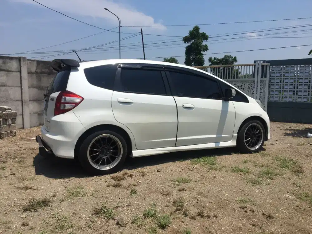 Honda Jazz RS Ge8 2010