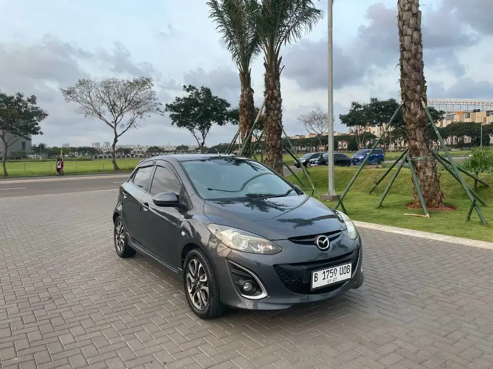 Mazda 2 - 2011 R HB AT