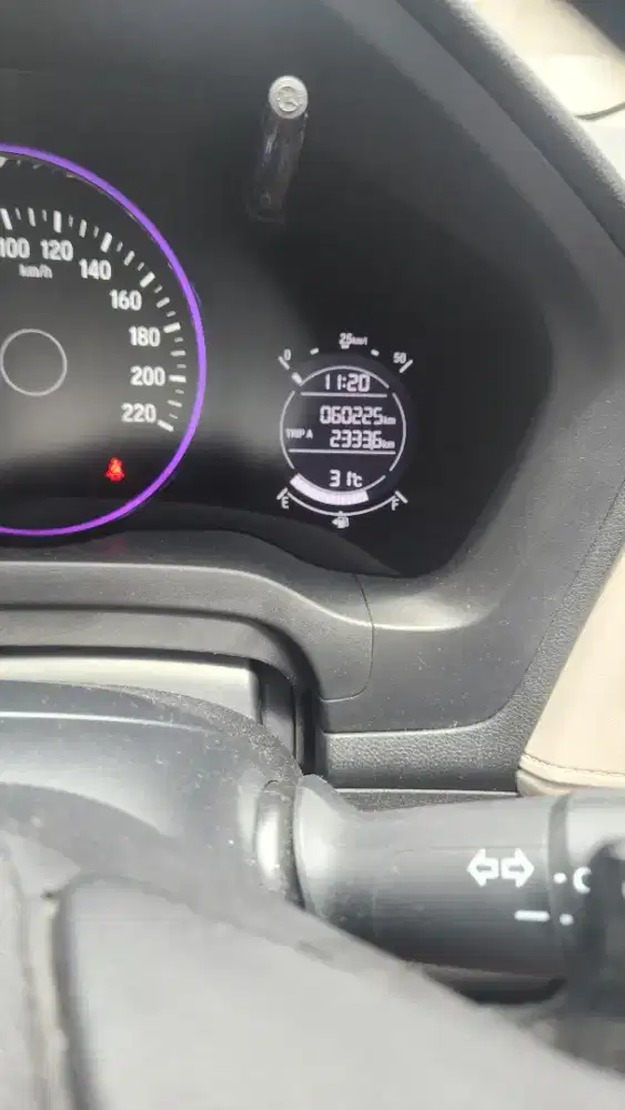 HRV Prestige 1.8 2018, low km, tangan pertama dari baru, full leather